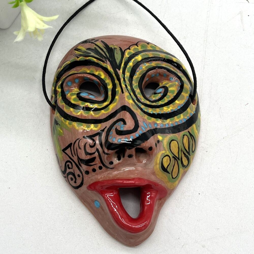 Vintage Hand‑Painted Terra Cotta Folk Art Mask Mexican‑Style Wall Hanging Decor